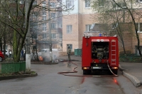 2021.04.21 - Пожар в автомобиле «Фольксваген пассат» на Ленина 45 в Красногорске